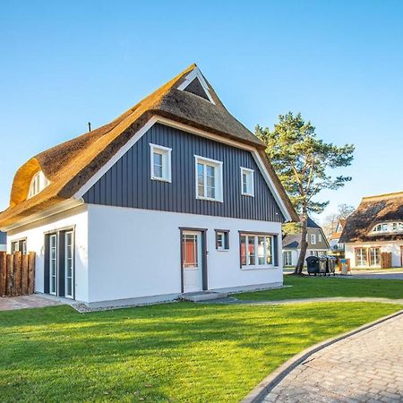 Traumgarten Haus Kleine Auszeit Prerow Exterior photo